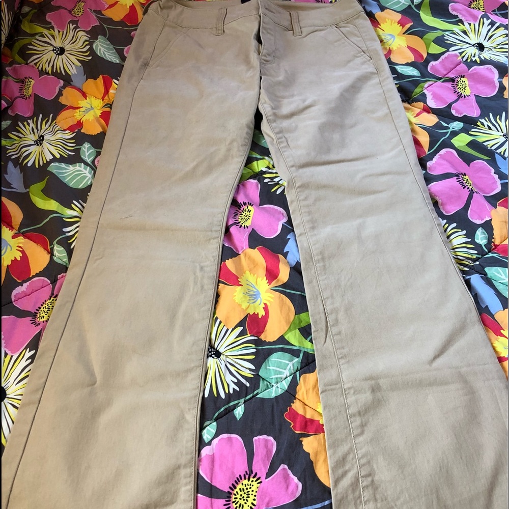 American Eagle kick boot stretch khaki